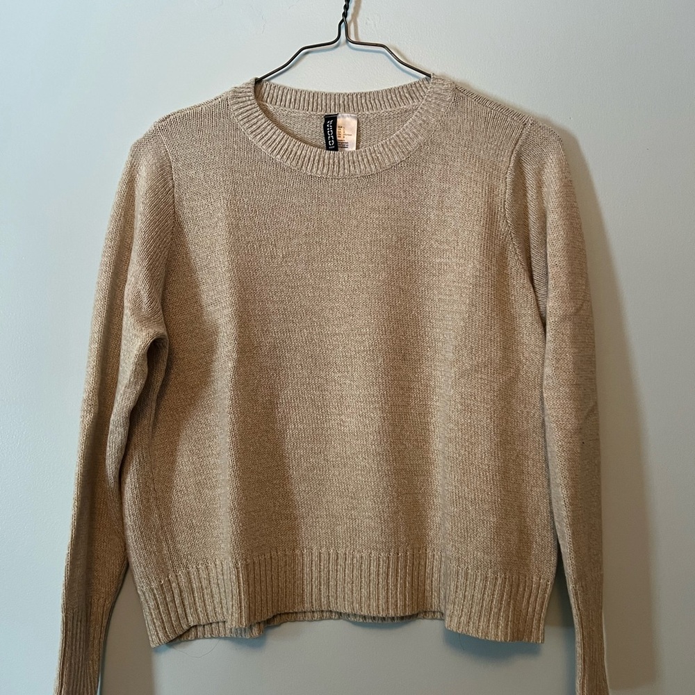 H&M Beige Crew Neck Sweater